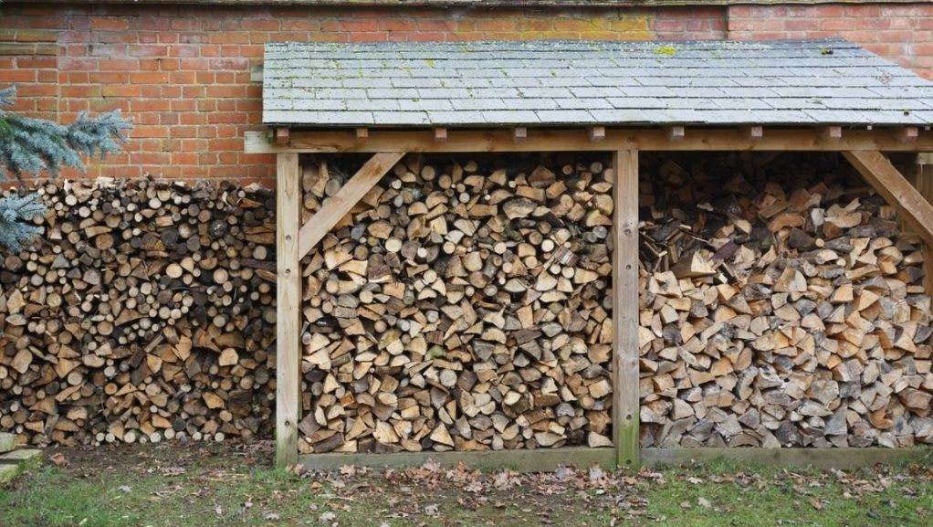 What's The Best Type of Fuel for a Wood Burner_